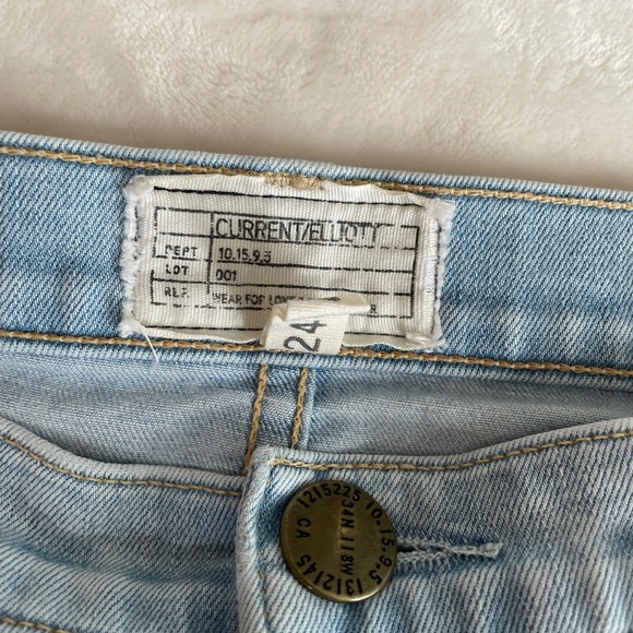 Current/Elliot low waist light wash denim jeans with flare - Picture 2 of 3
